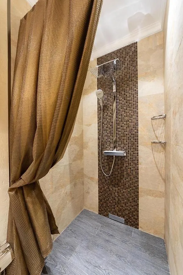 Exquisite Panoramic Views Apartment Dnipro Embankment Kyiv
