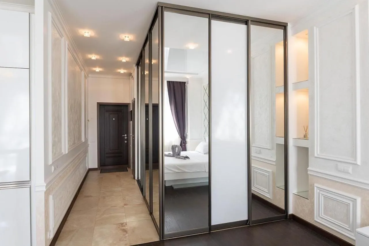 Exquisite Panoramic Views Apartment Dnipro Embankment Kyiv Ukraine