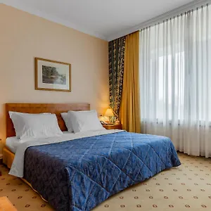 Hotel Natsionalny, Kiev